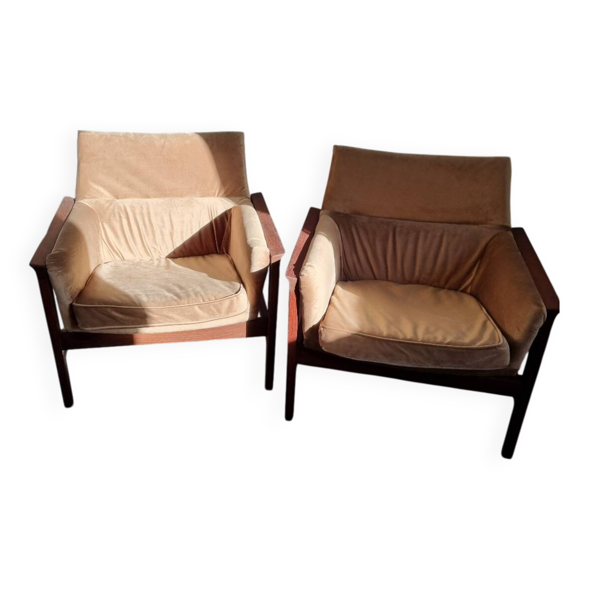 Pair of armchairs