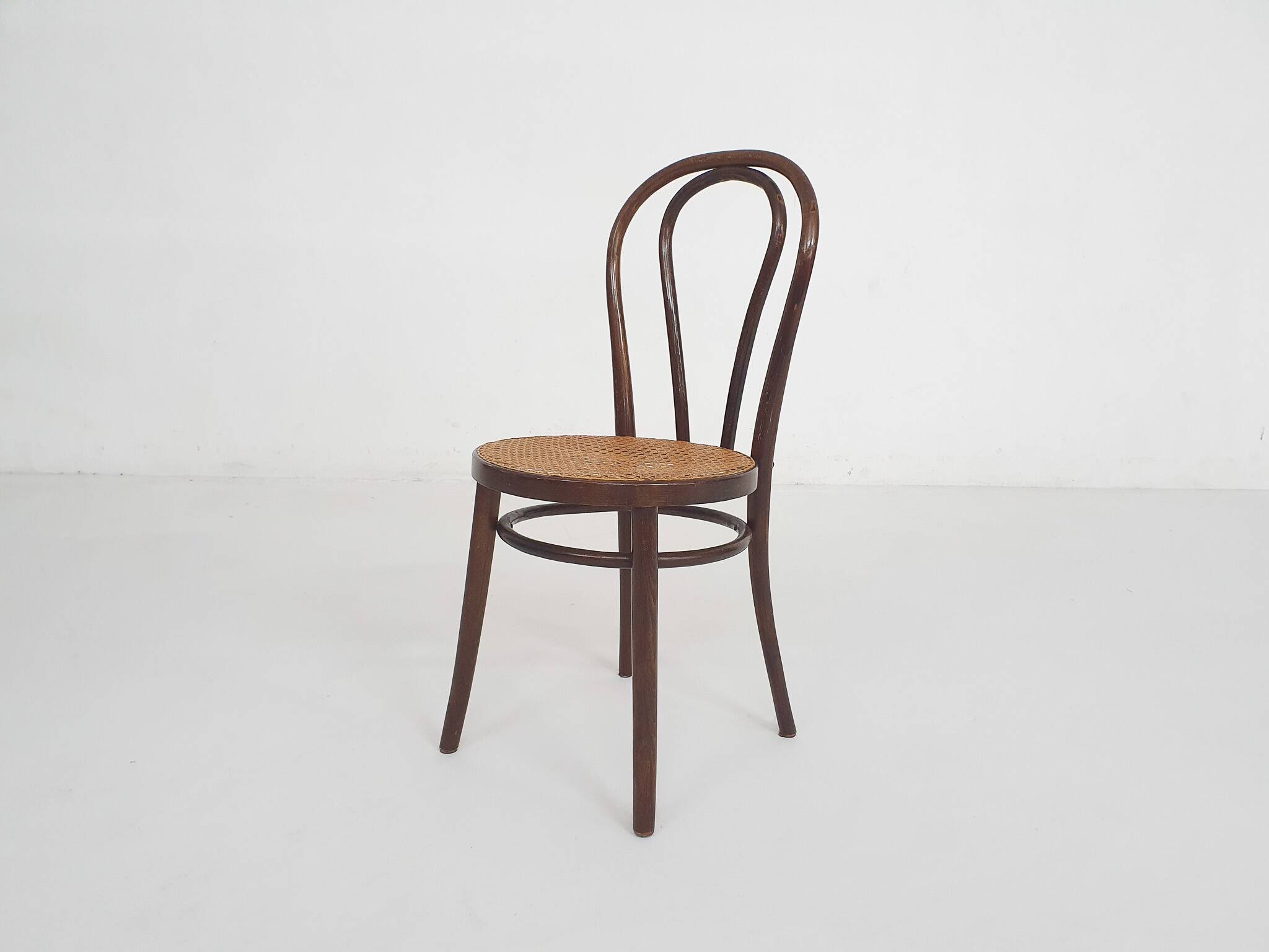 Thonet Model No. 14 dining chair, 1920s