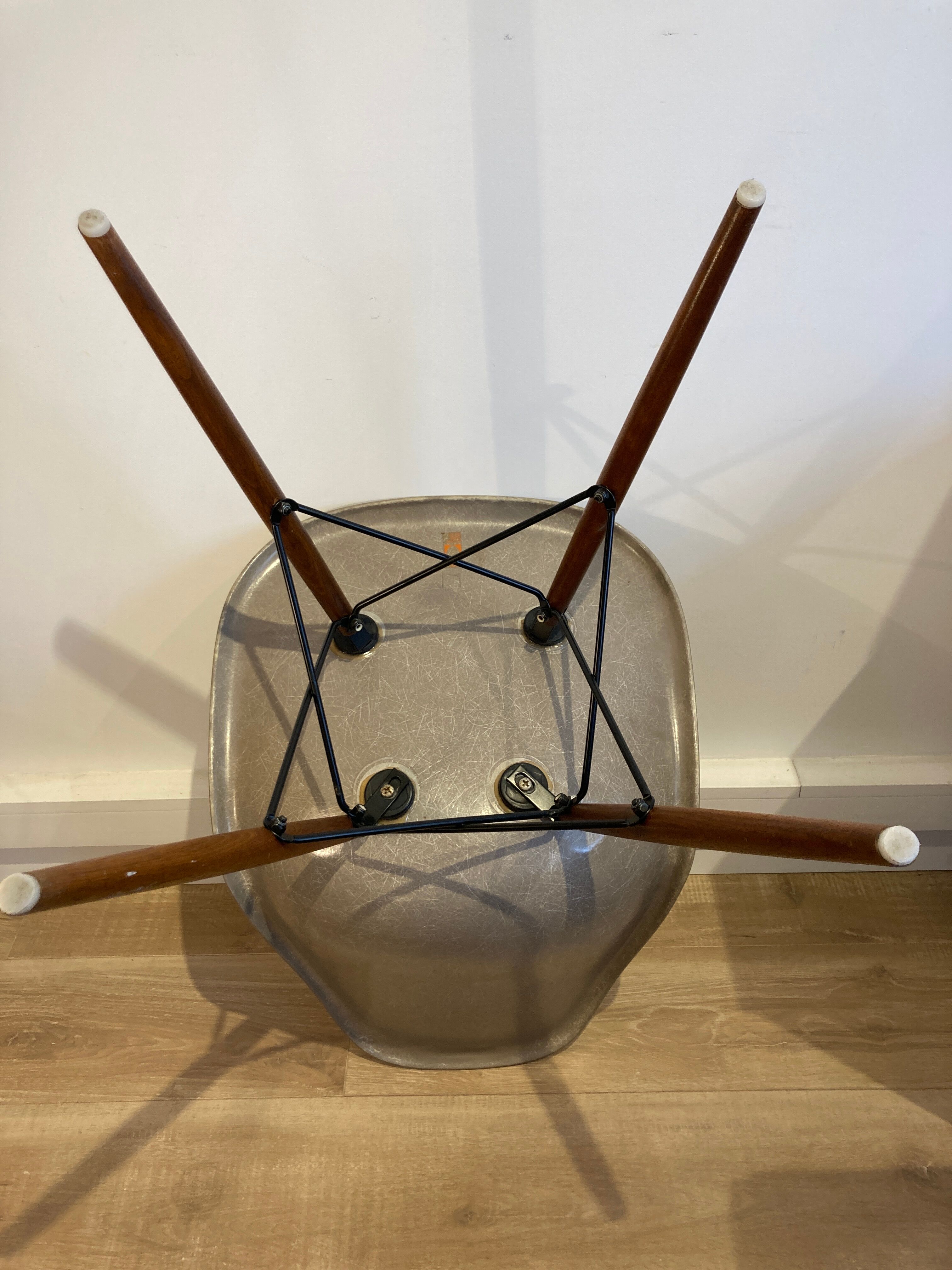 4 Eames DSW Fiberglass Chairs for Herman Miller