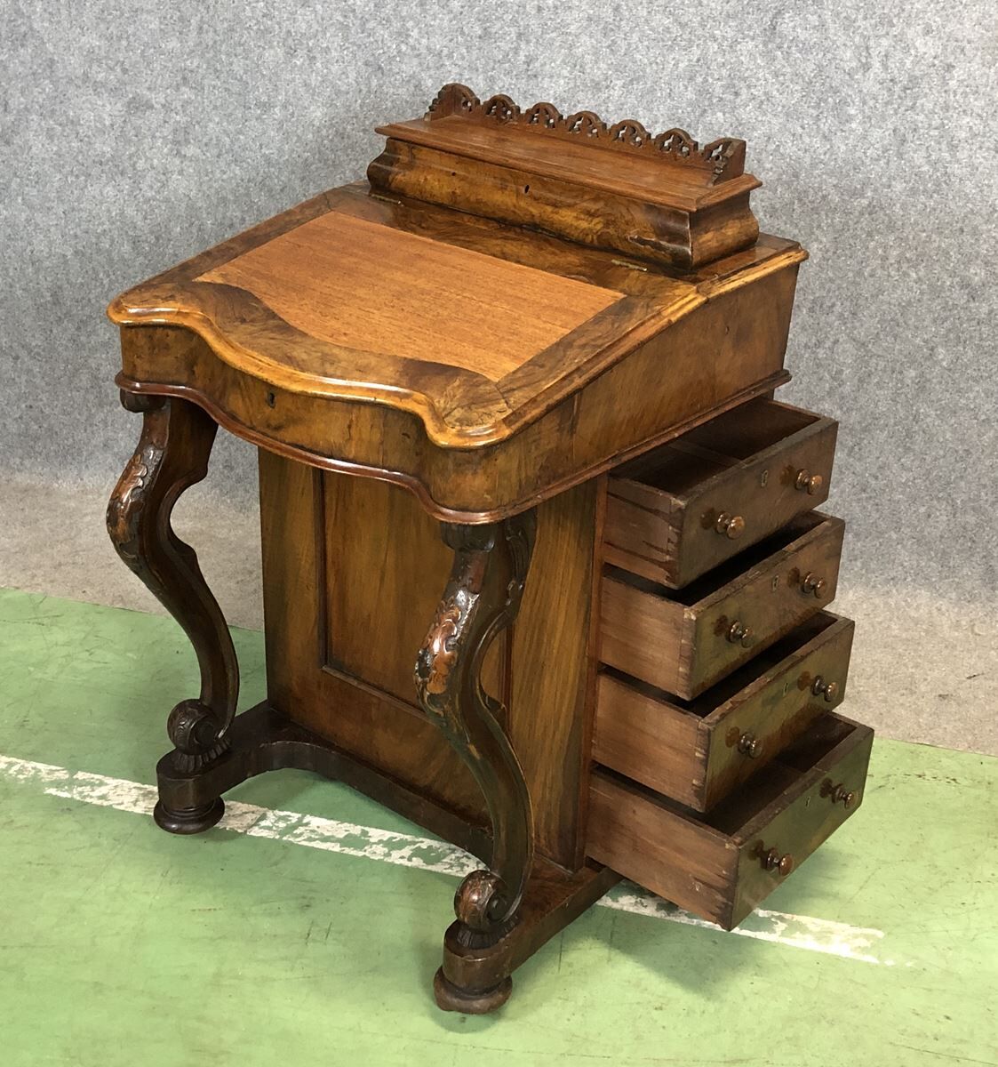 Bureau Davenport Victorien XIXème en noyer