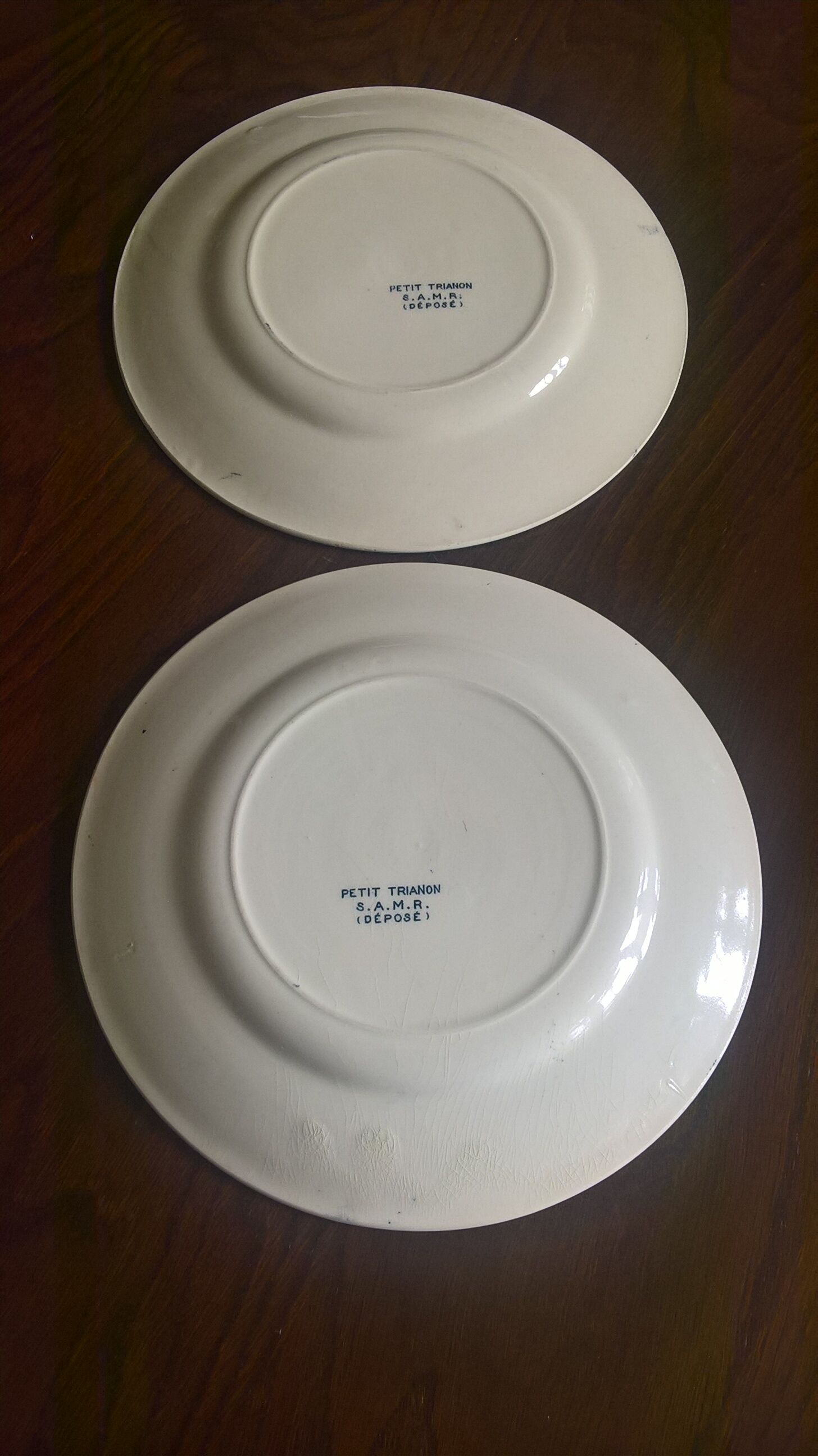 2 flat plates Salins "Little Trianon"