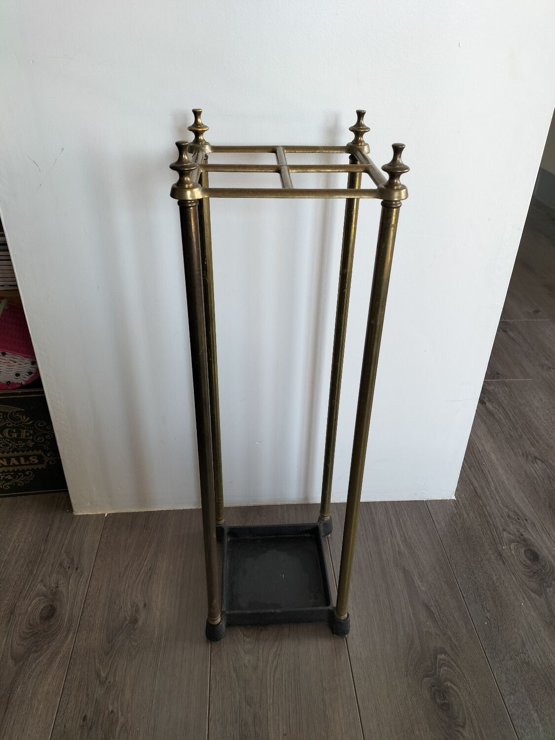 Antique brass umbrella door