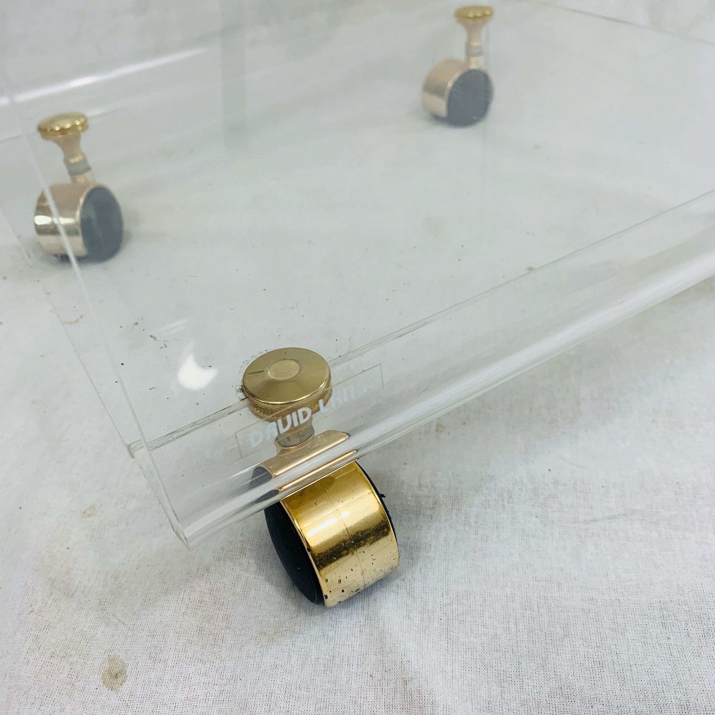 David Lange altuglass plexiglass sofa tip