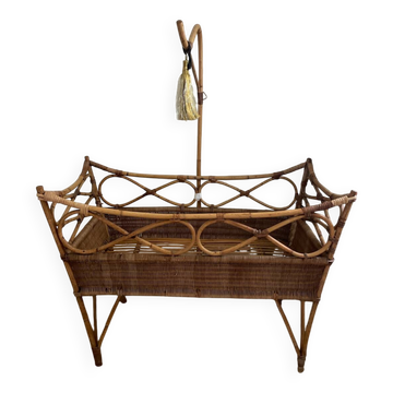 Rattan baby bed
