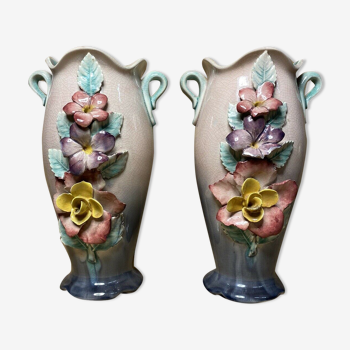 Paire de vases barbotine manufacture fives lille decor floral de bruyn