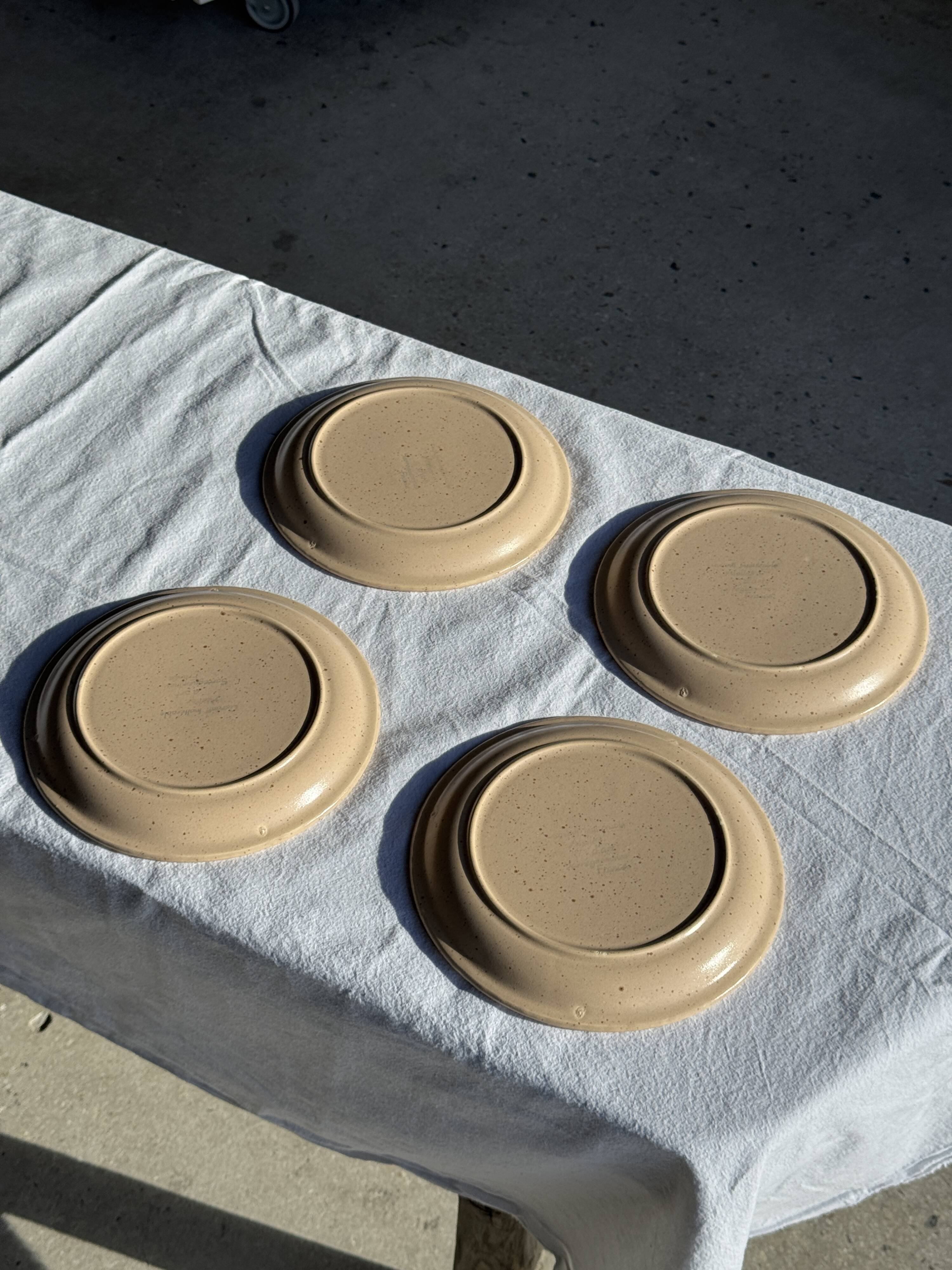 Lot de 4 assiettes à dessert en grès beige liseré brun Sarreguemines grès