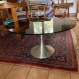 Table basse vintage en verre fumé et aluminium brossé