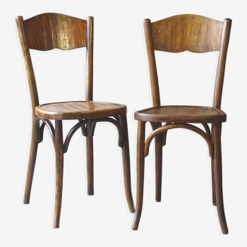 Deux chaises bistrot assise bois 1925