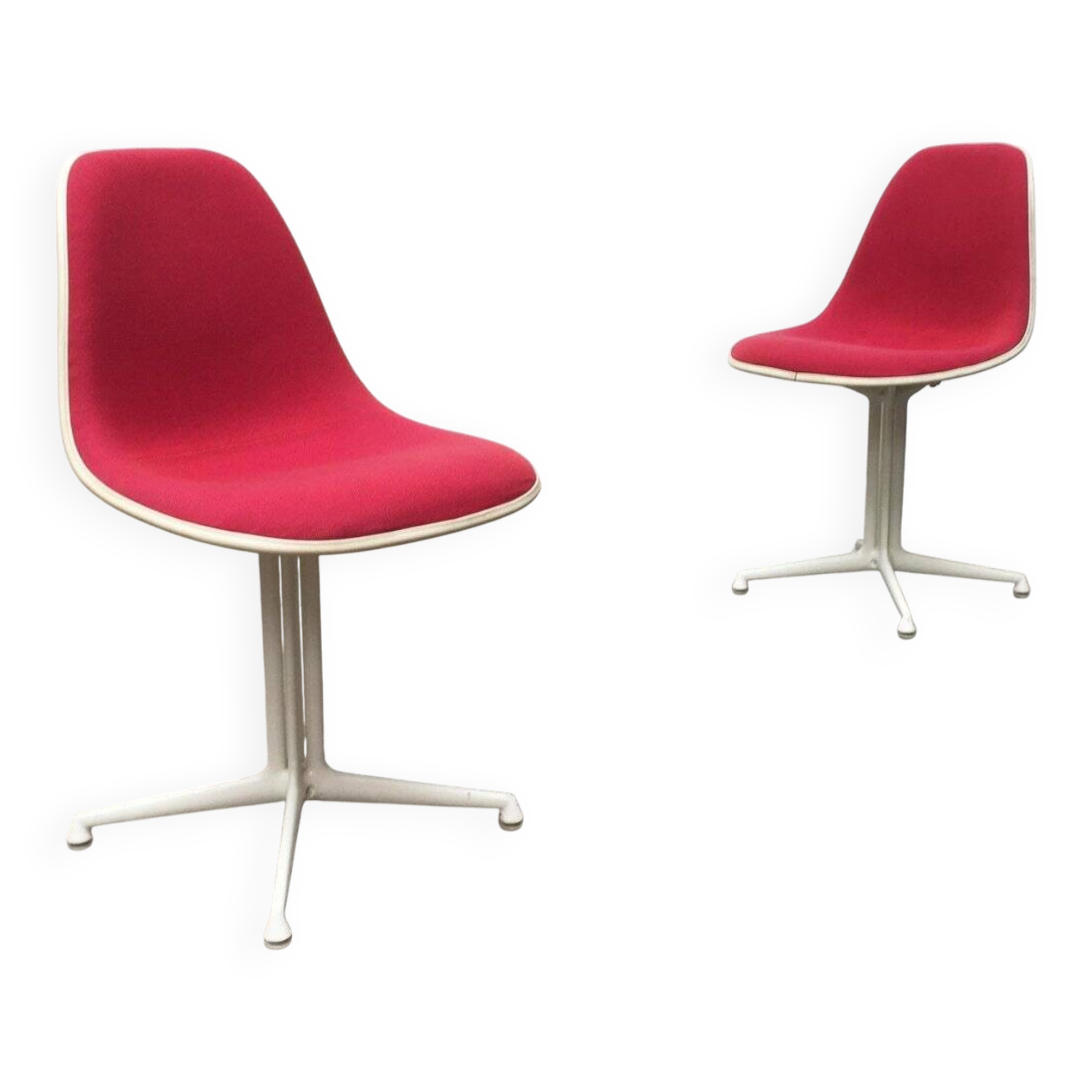 Mid-century fiberglass accent chair set with La Fonda base by Charles & Ray Eames for Herman Miller.