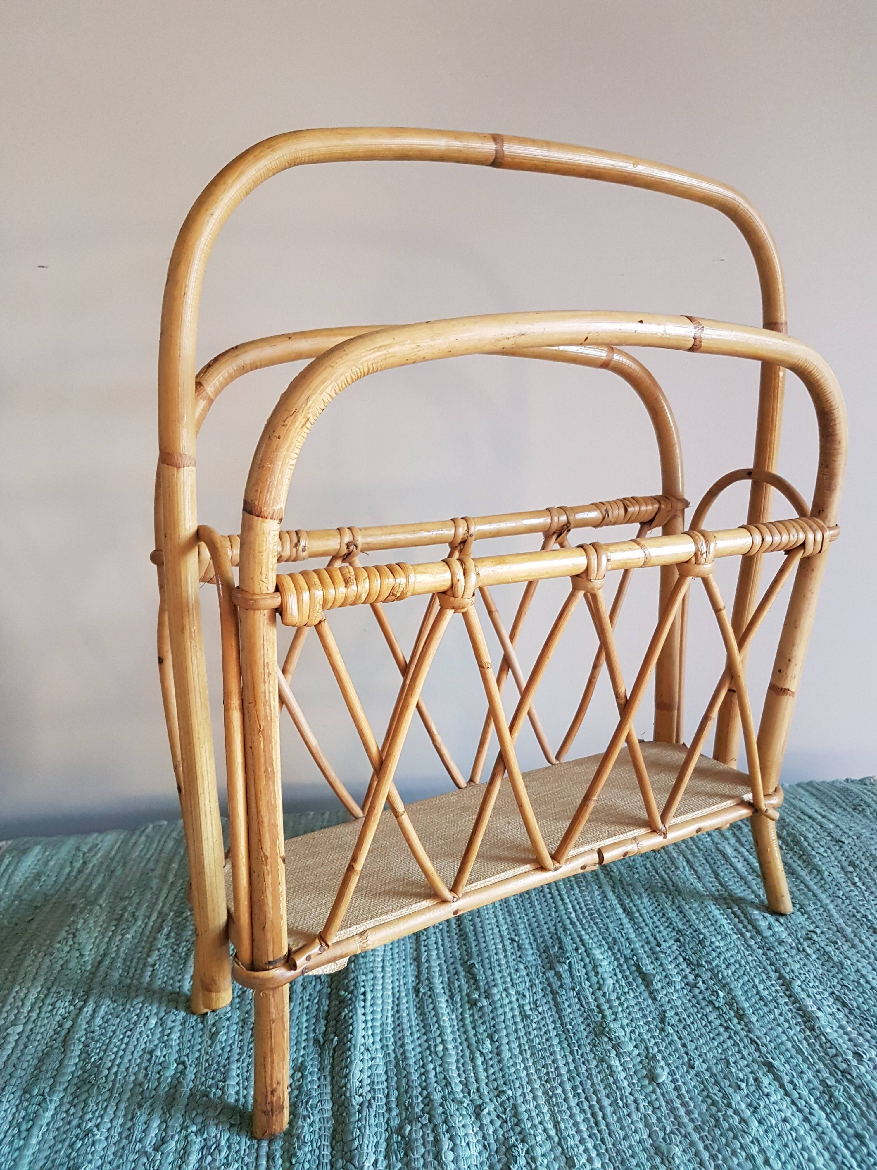 Magazine rack Vintage rattan