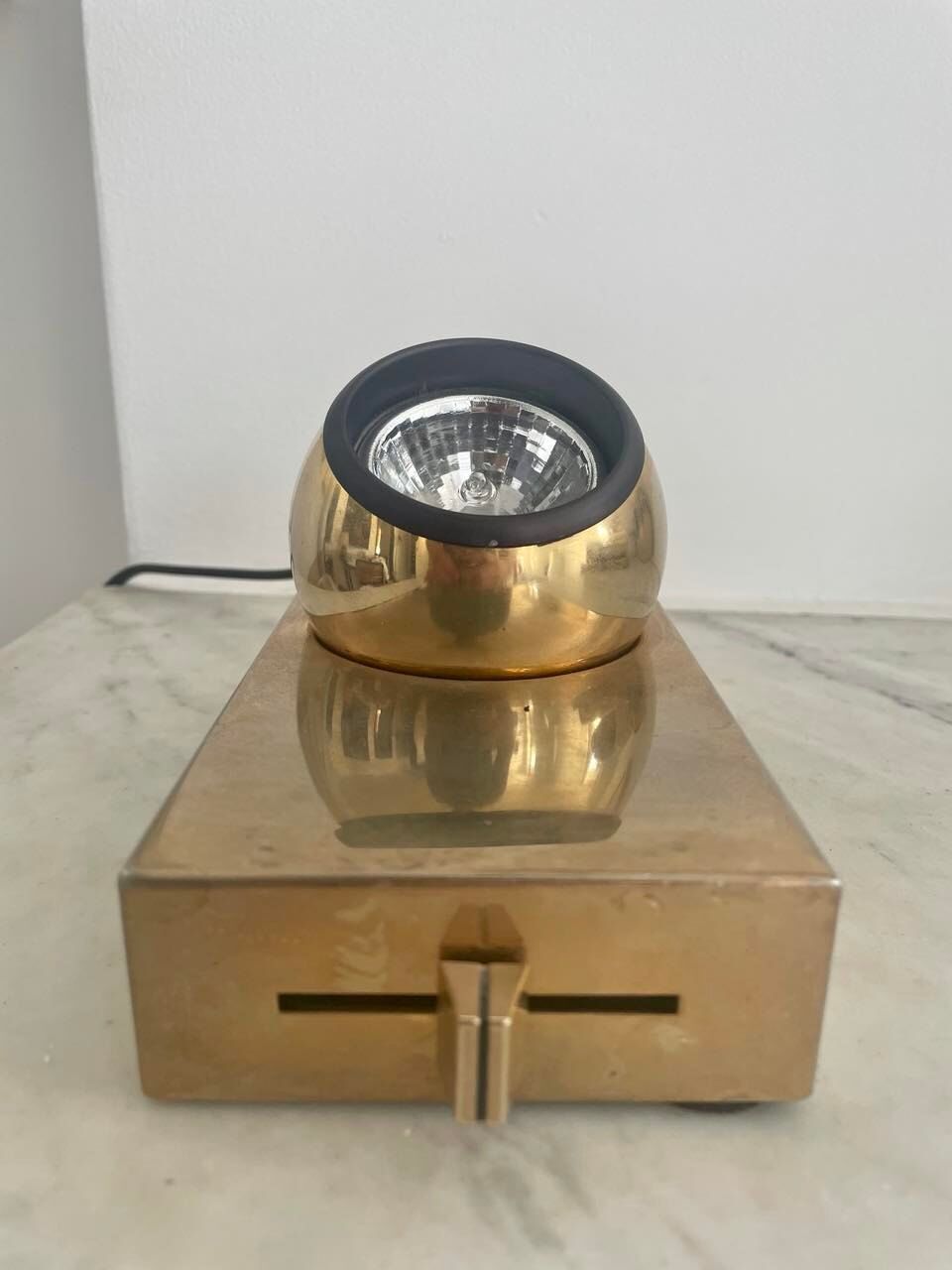 Applique vintage Disderot, laiton et orientable, France 1970