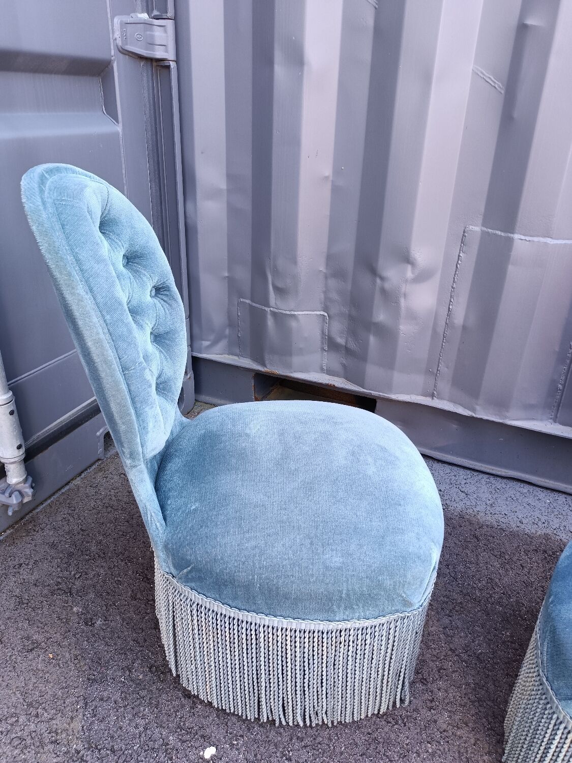 Paire de chauffeuses fauteuils anciens