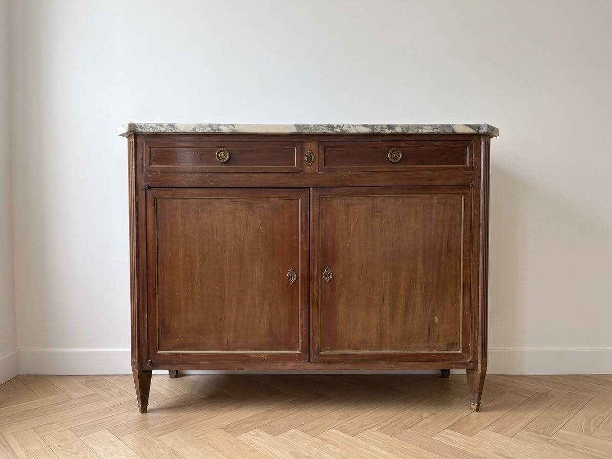 Buffet style Louis XVI
