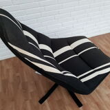 Danish design, Madsen and Schubell MS 68, lounge chair with swivel foot and tiltable back