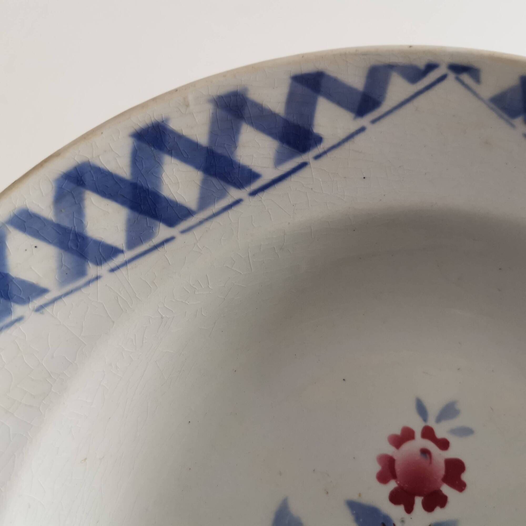 Set of 2 soup plates, Henri model, blue and red flowers Lunéville