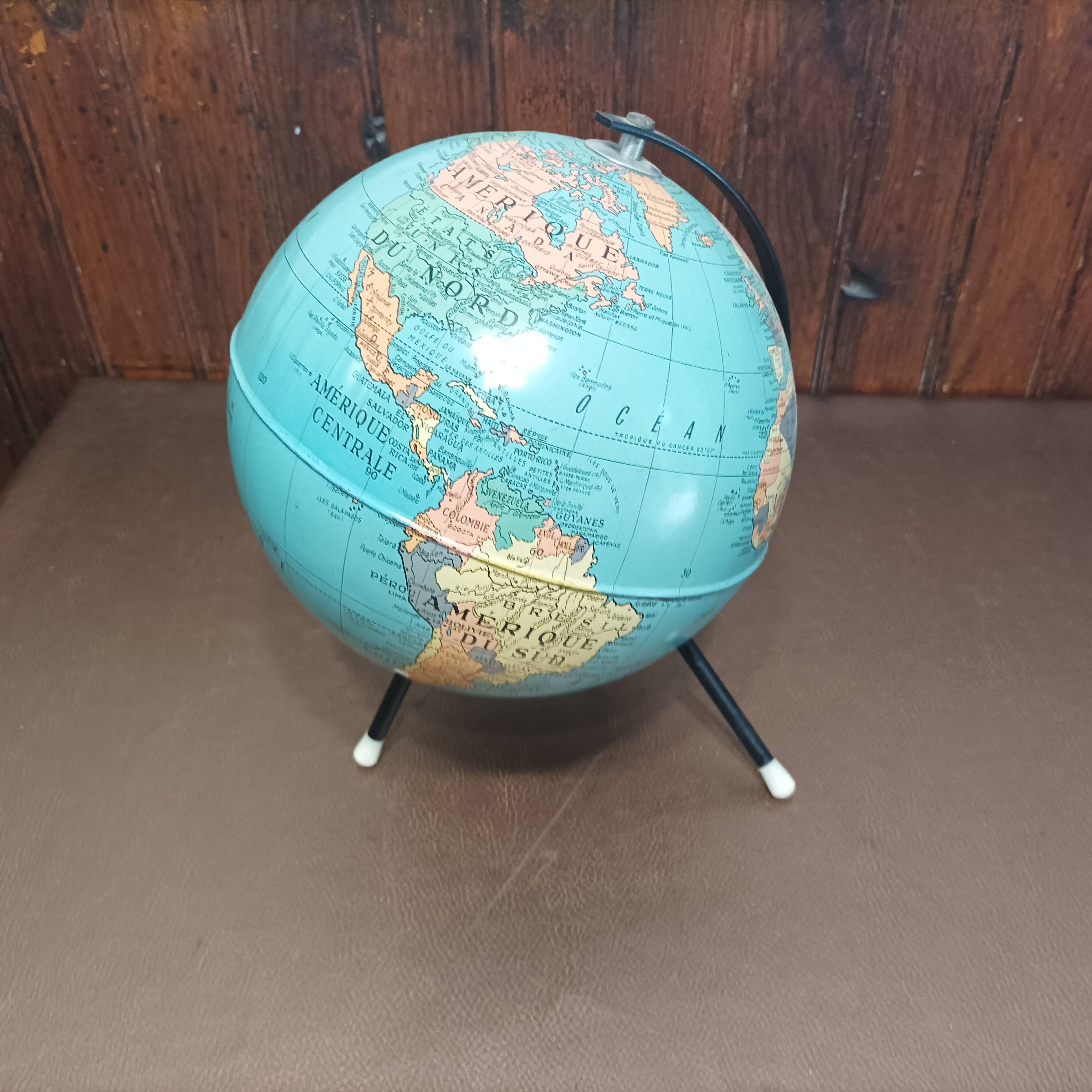 Old taride sheet metal tripod globe circa 1950/1960