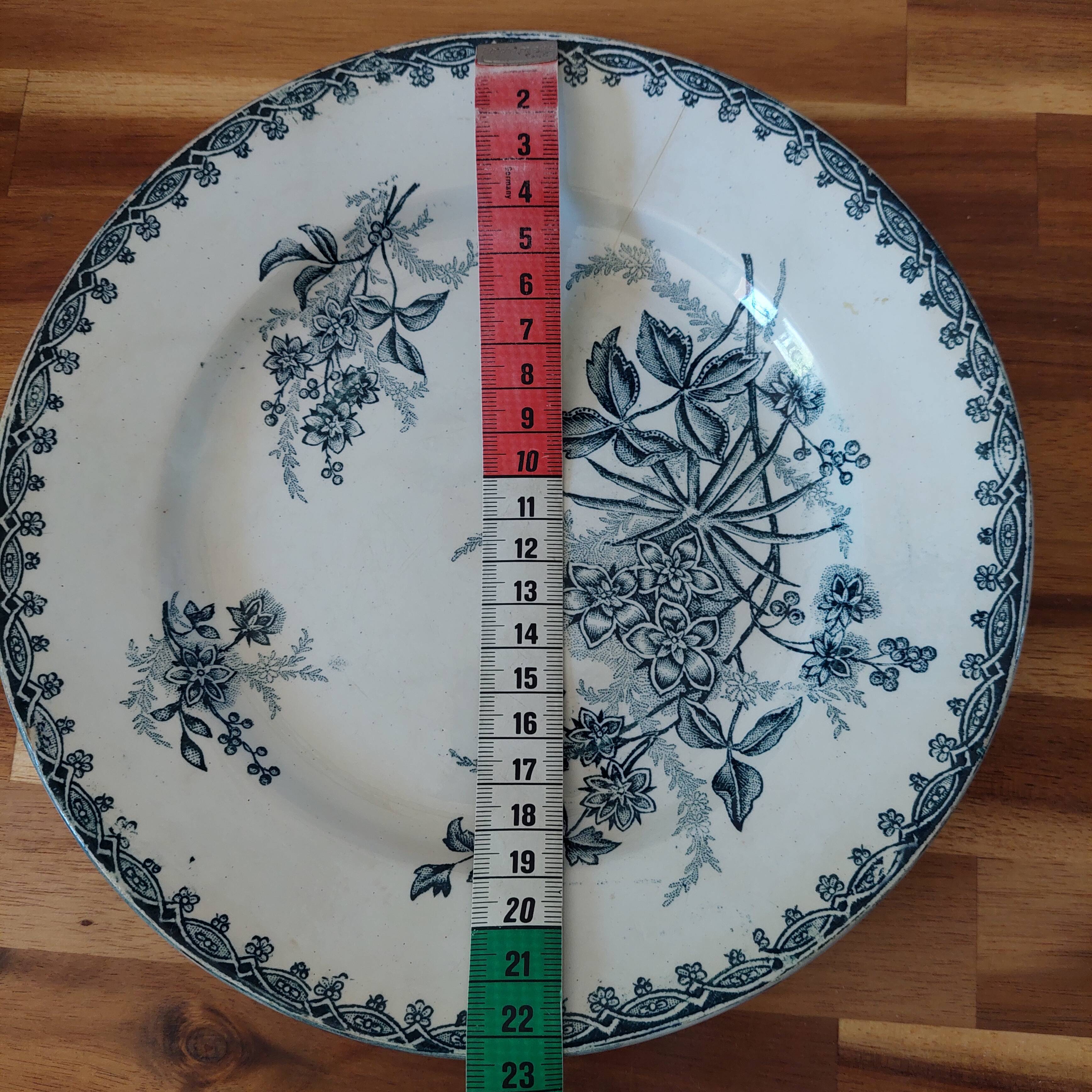 Set of 3 iron earth plates