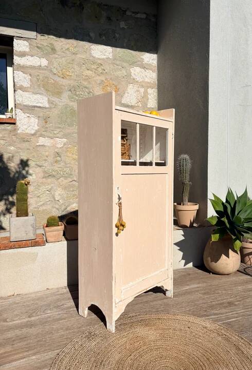 Petite armoire vitrée « Pâquerette »
