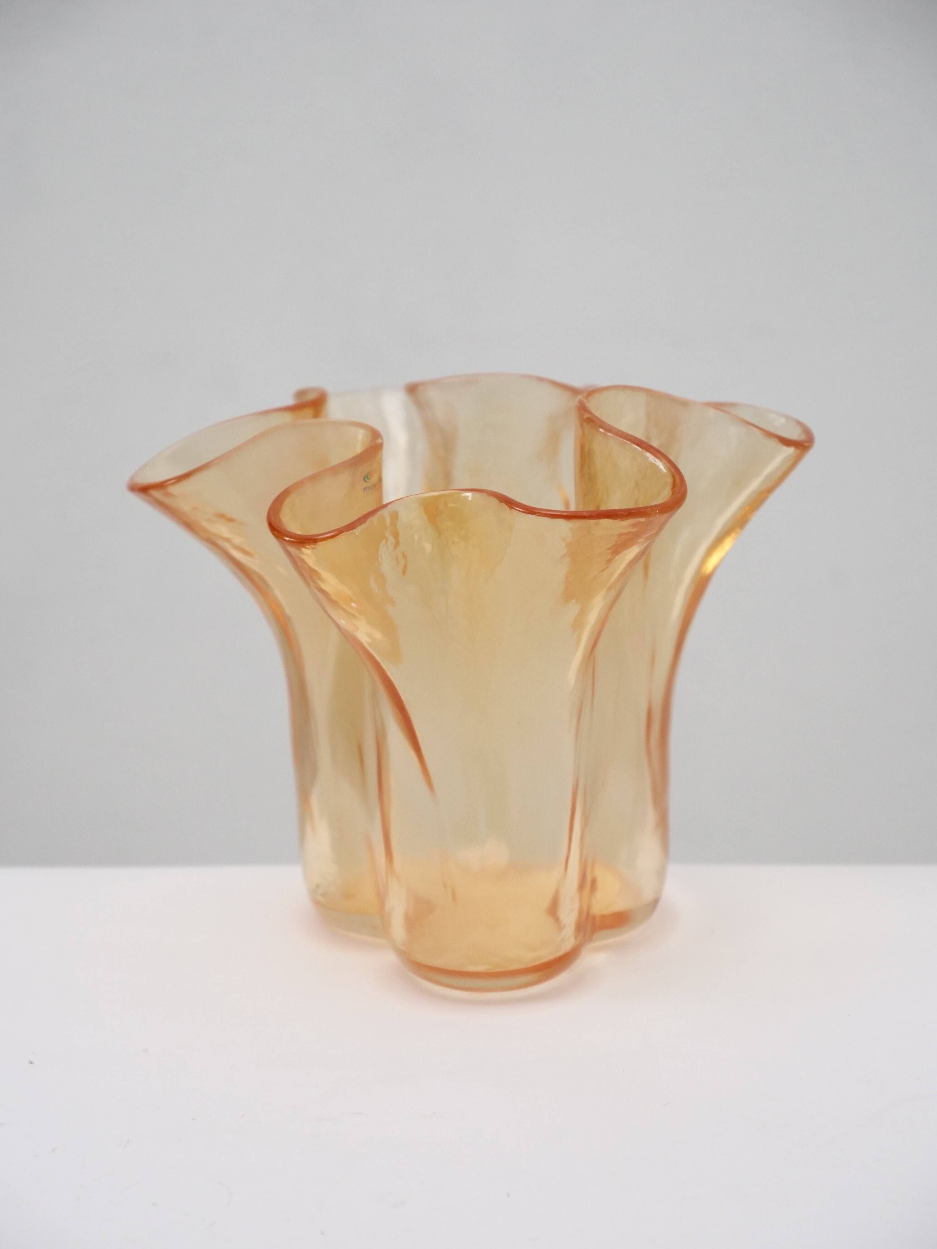 Vase mid century de Pertii Kalioninen, Muurla rose orangé, Finlande