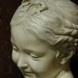 Sculpture bust girl "the laughing girl of Pigalle" terracotta patina