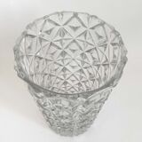 Vase en verre pressé moulé années 60 Hauteur 30 cm