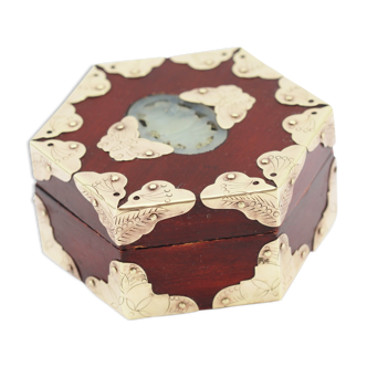 Chinese box