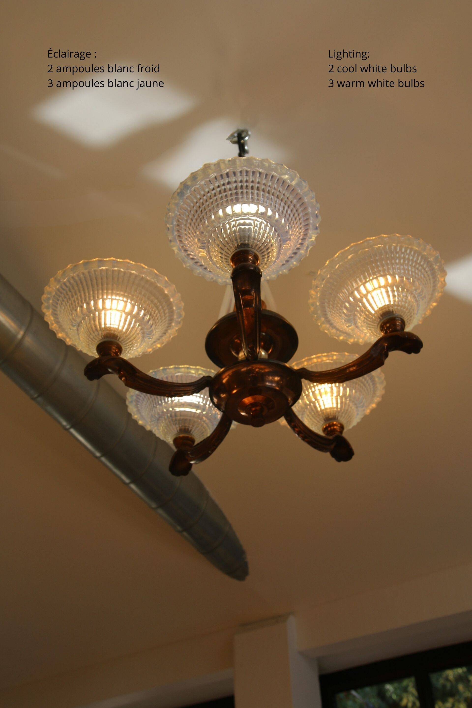 Art Deco lustre, opalescent glass, Ezan & Petitot, signed.