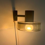 Simple wall light in glass and yellow-brown metal by Seguso, 1950s, Italy.