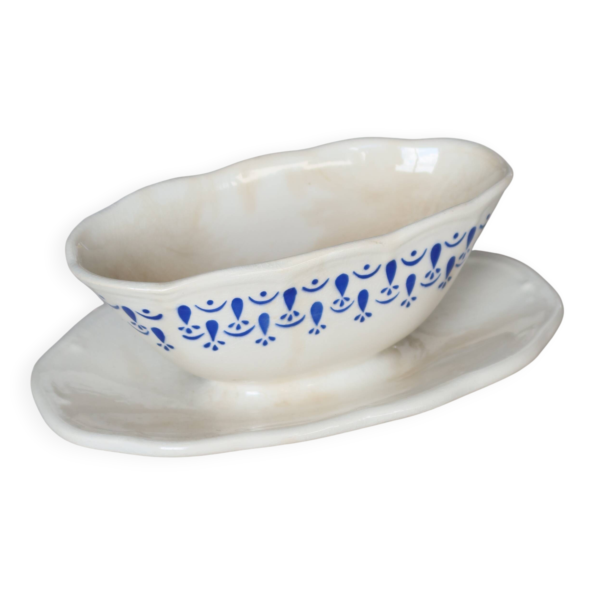Vintage blue and white earthenware sauceboat – Boch La Louvière