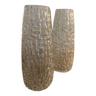 Set of 2 conical glass globes