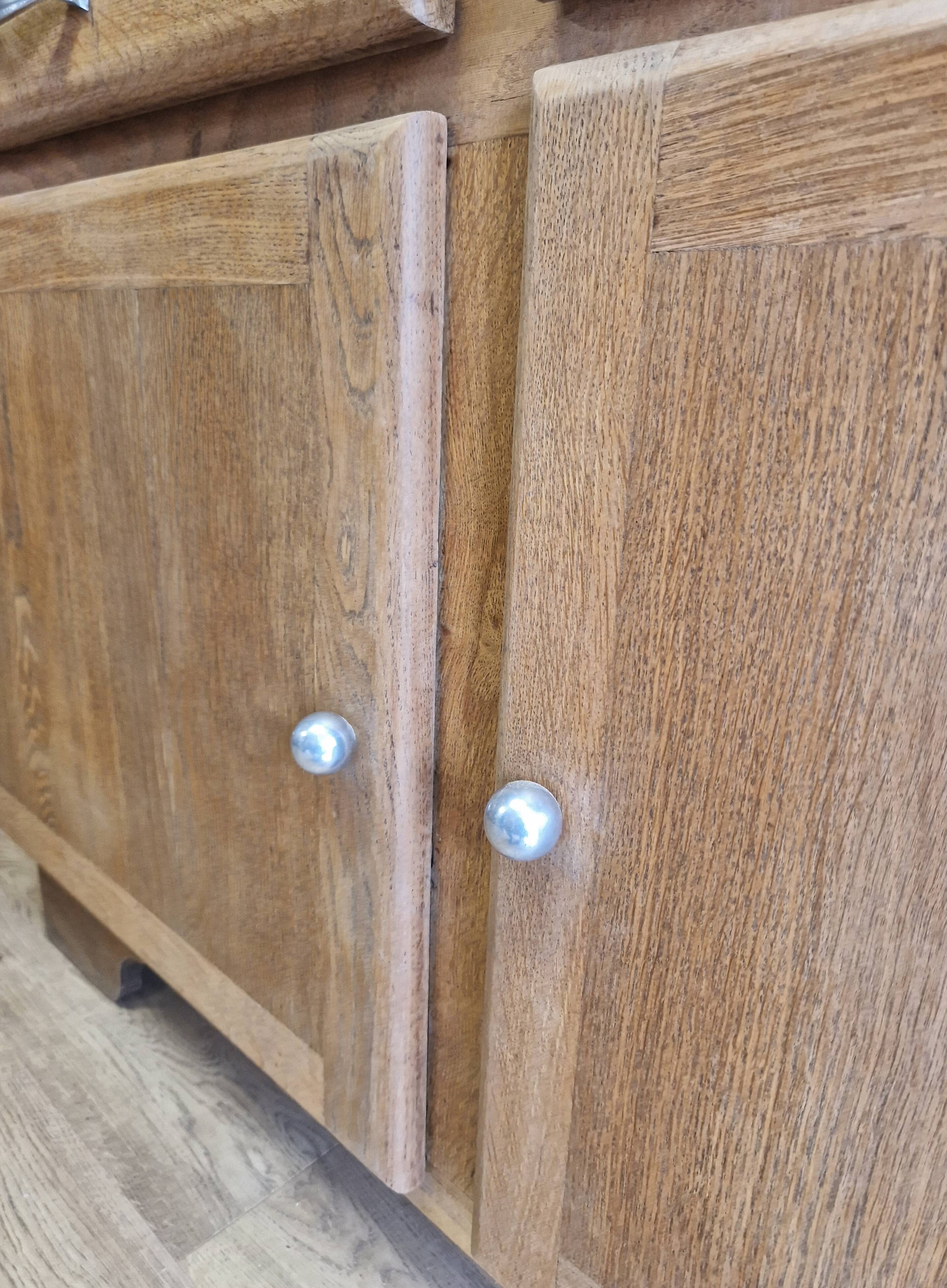MADO oak dresser