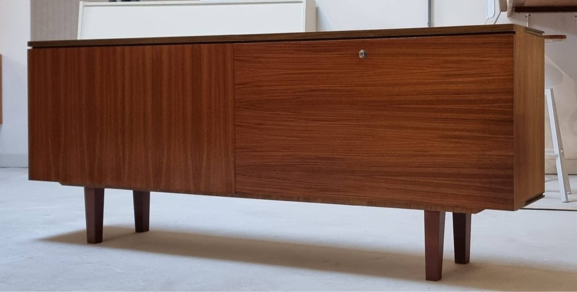 1970s buffet