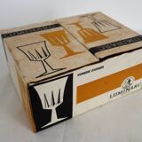 12 Regency Luminarc wine glasses from the 70s