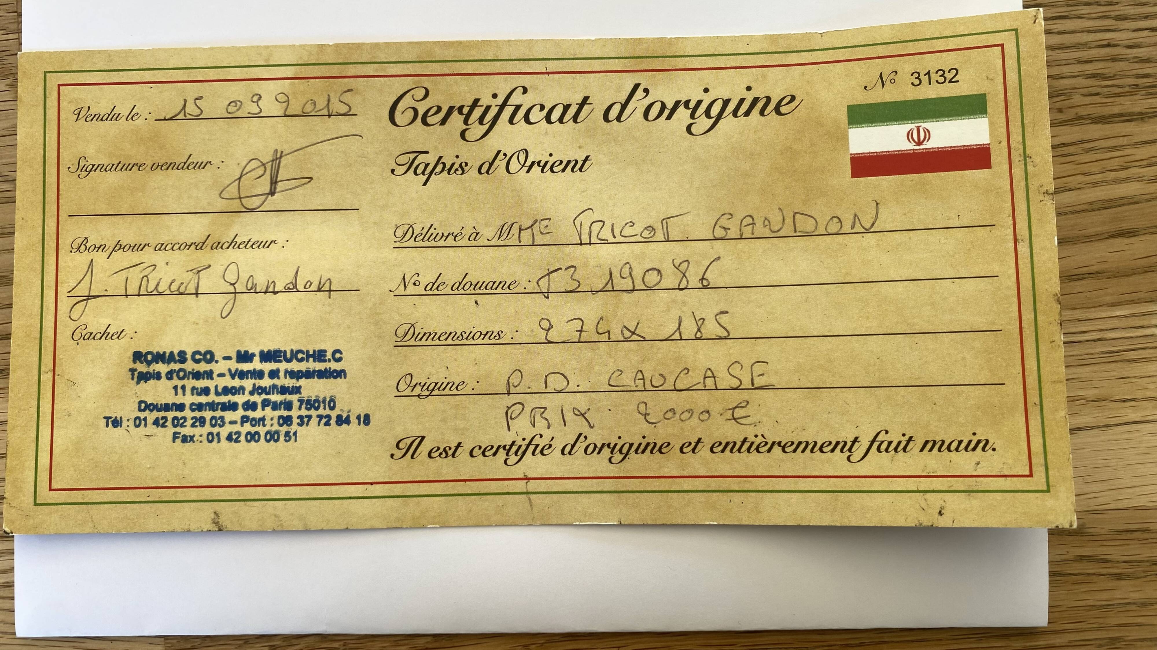 Large handmade Caucasian rug - 274x185 cm - Certificate of authenticity