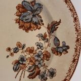 Ensemble de 4 assiettes plates polychrome-Terre de Fer de chez Salins-19è