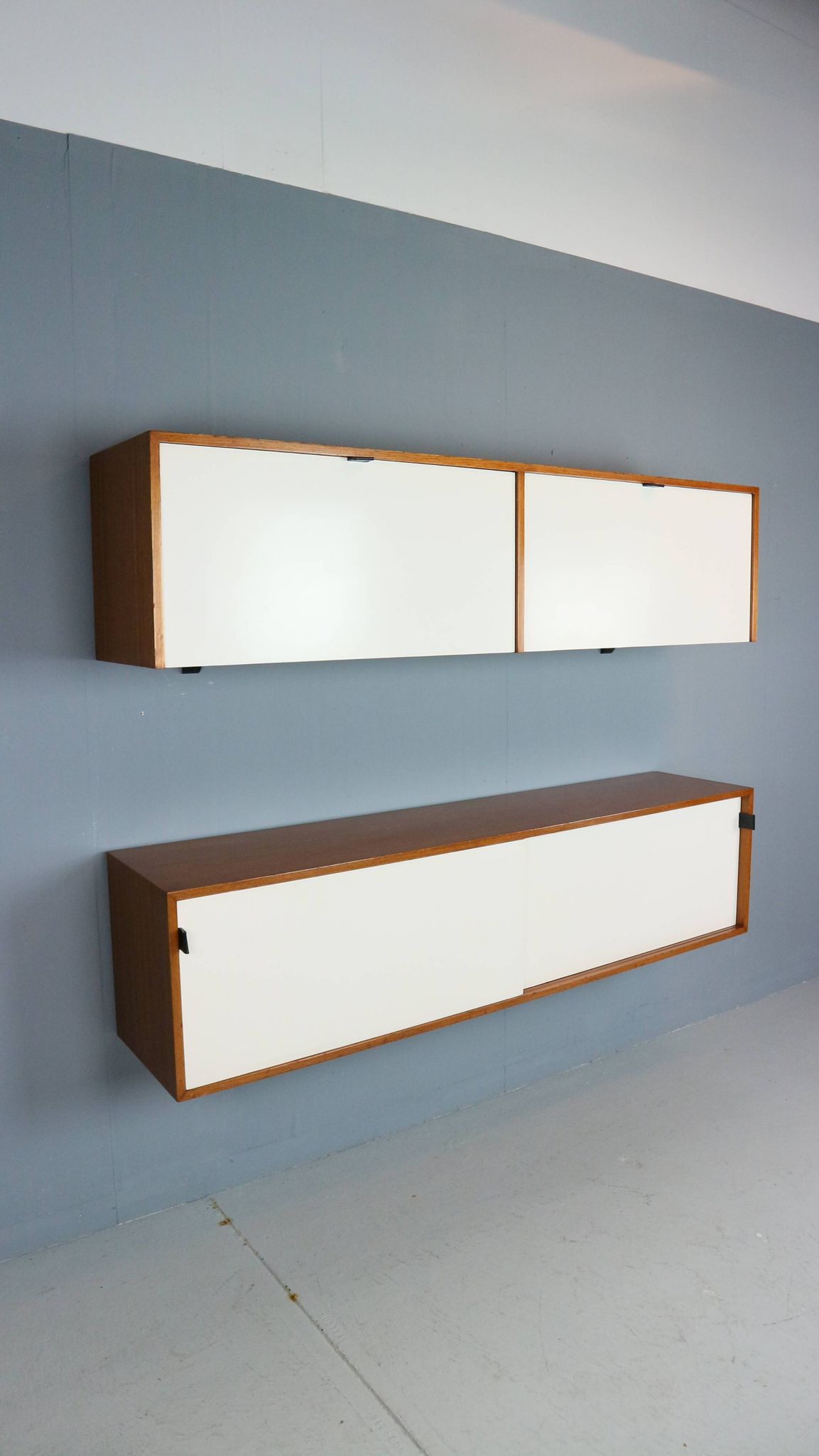 Florence Knoll for Knoll set of two hanging cabinets, model 121 + 123 W-1, 1947