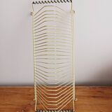 Metal 45 RPM vinyl records range