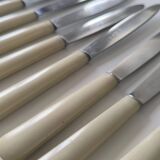 Set of 12 Bakelite knives