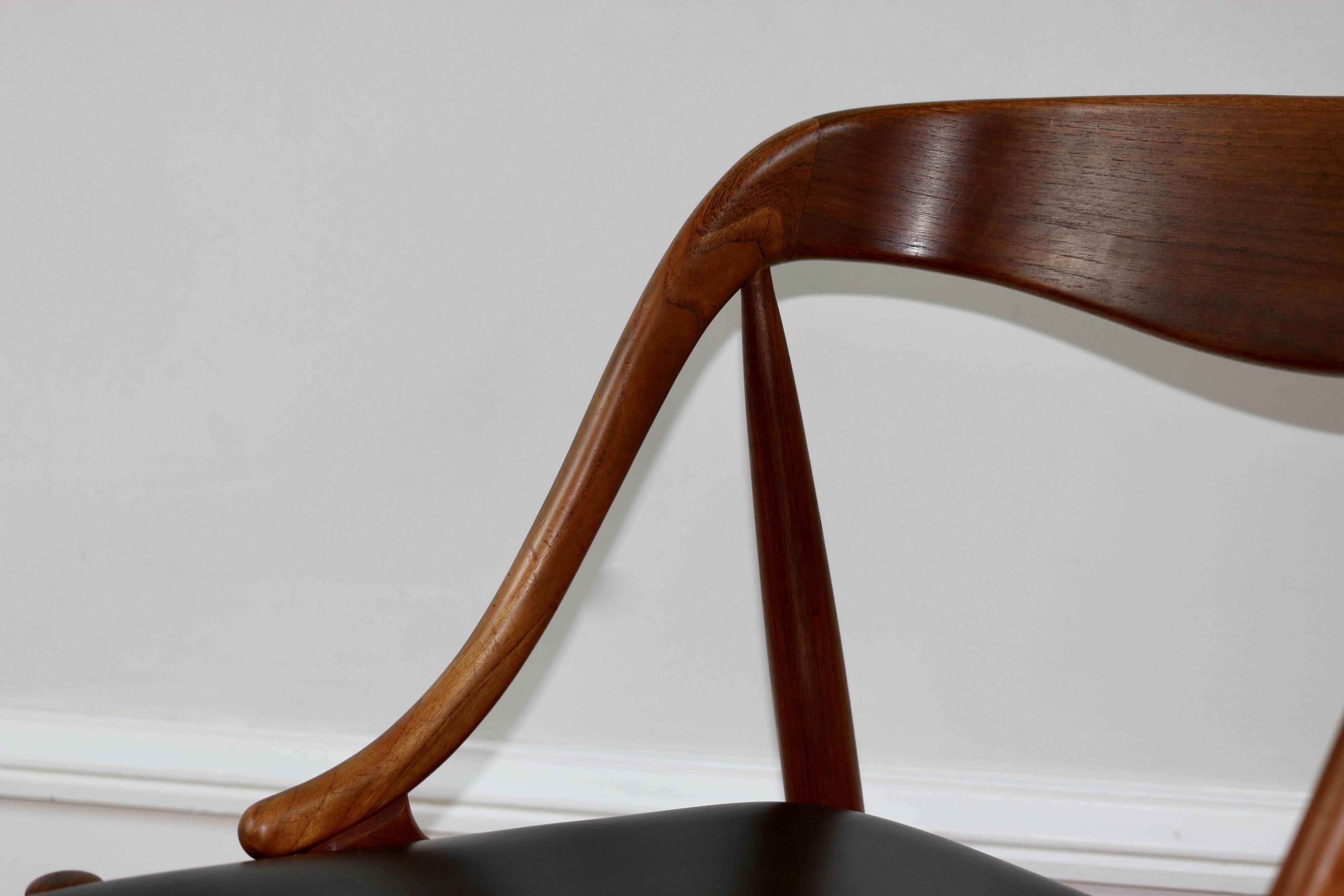 Vintage Scandinavian teak chair by Johannes Andersen, 1960