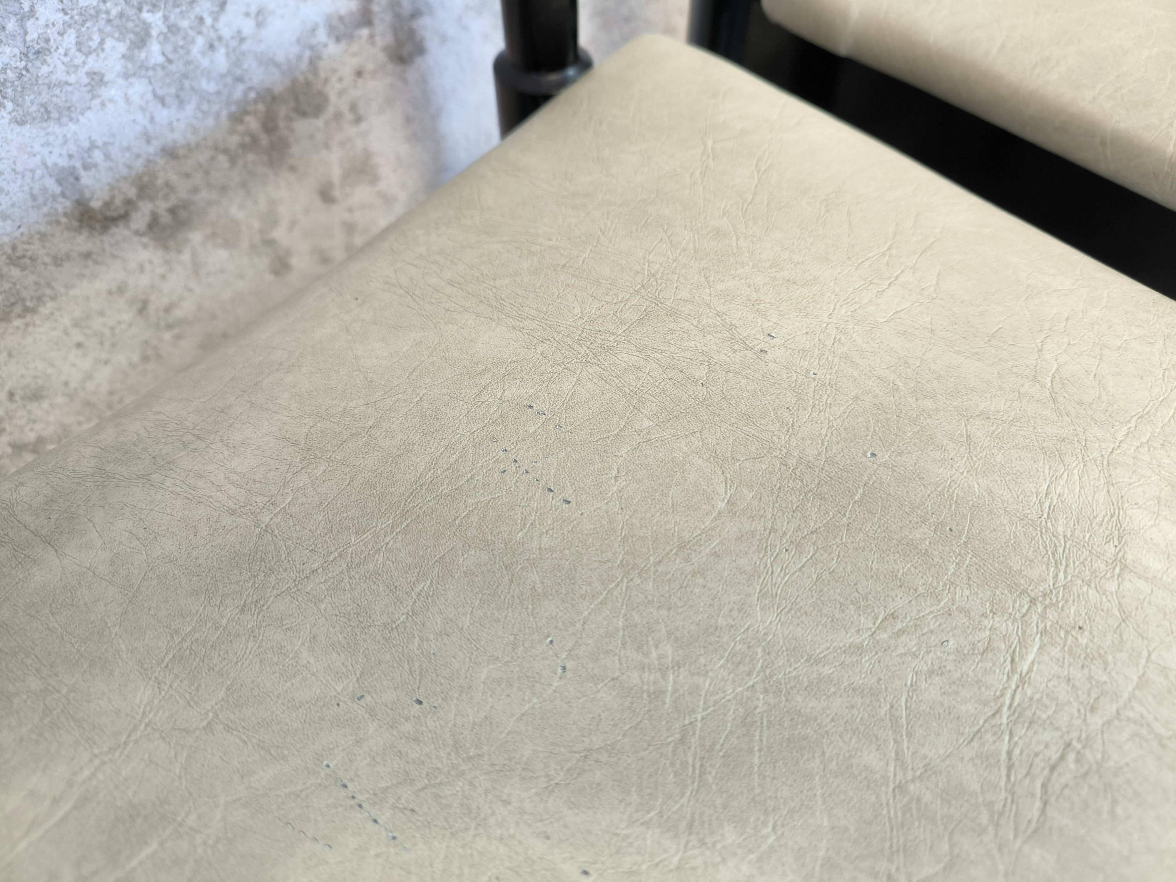 6 black lacquered wooden chairs