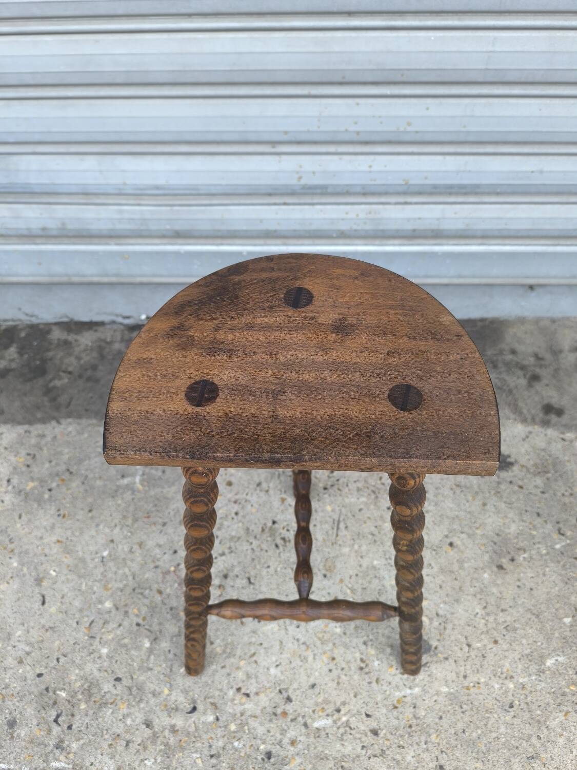 Tripod stool