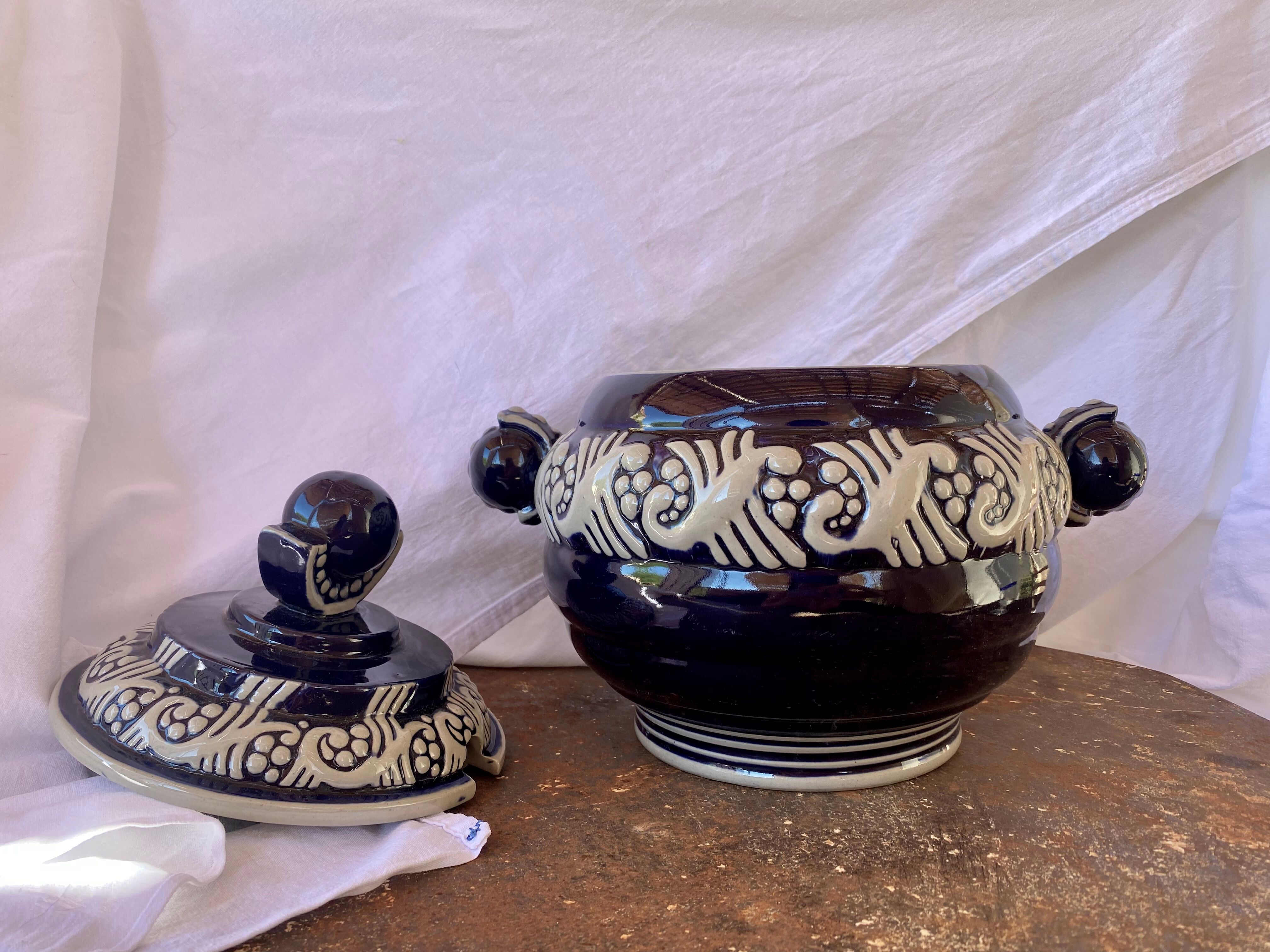 Soup bowl / Blue ceramic dish