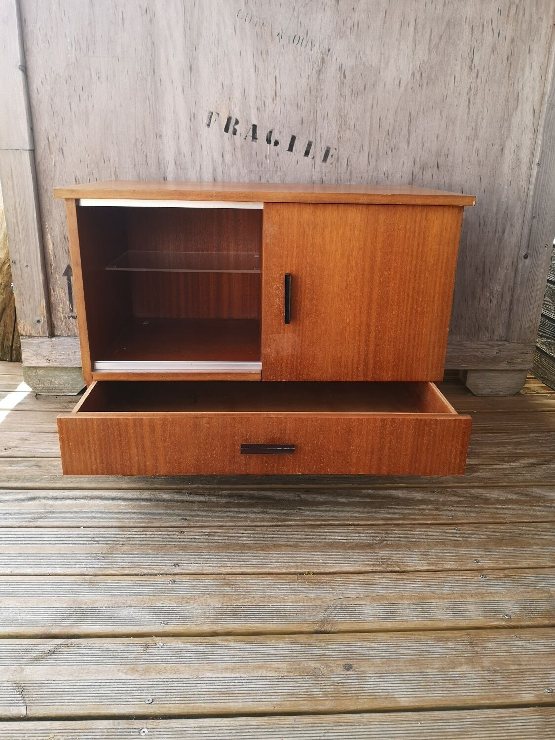Side furniture