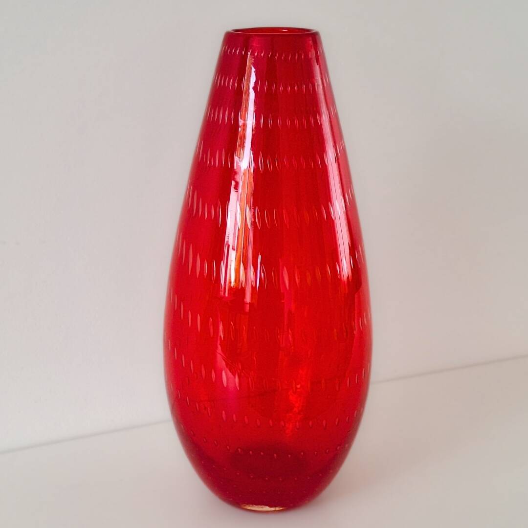 Murano - clear red vase - bullicante technique - mcm 1950s 1960s - contemporary design