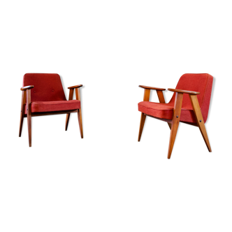 Authentic pair of 366 armchairs by Józef Chierowski, 1960