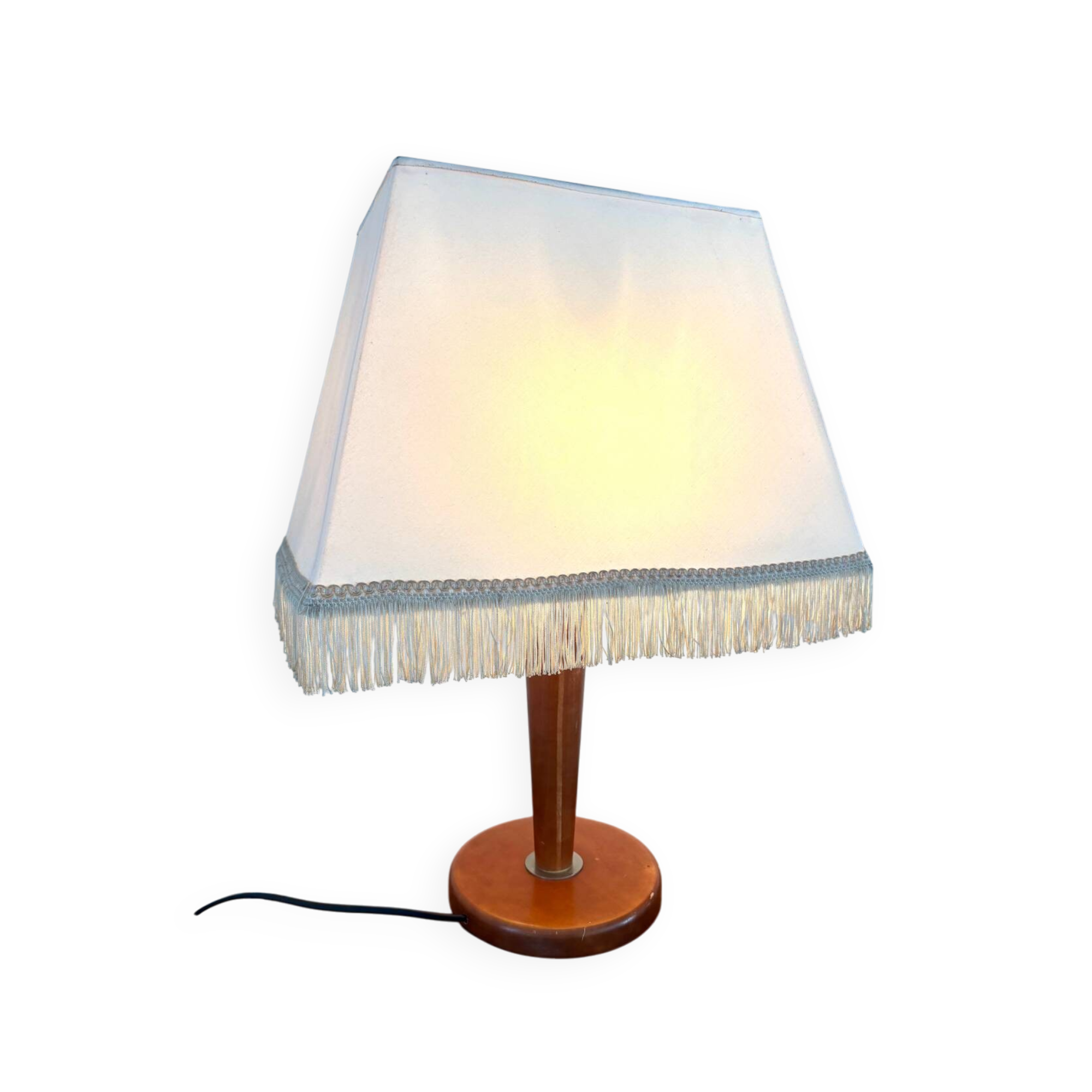 Vintage fringed lamp