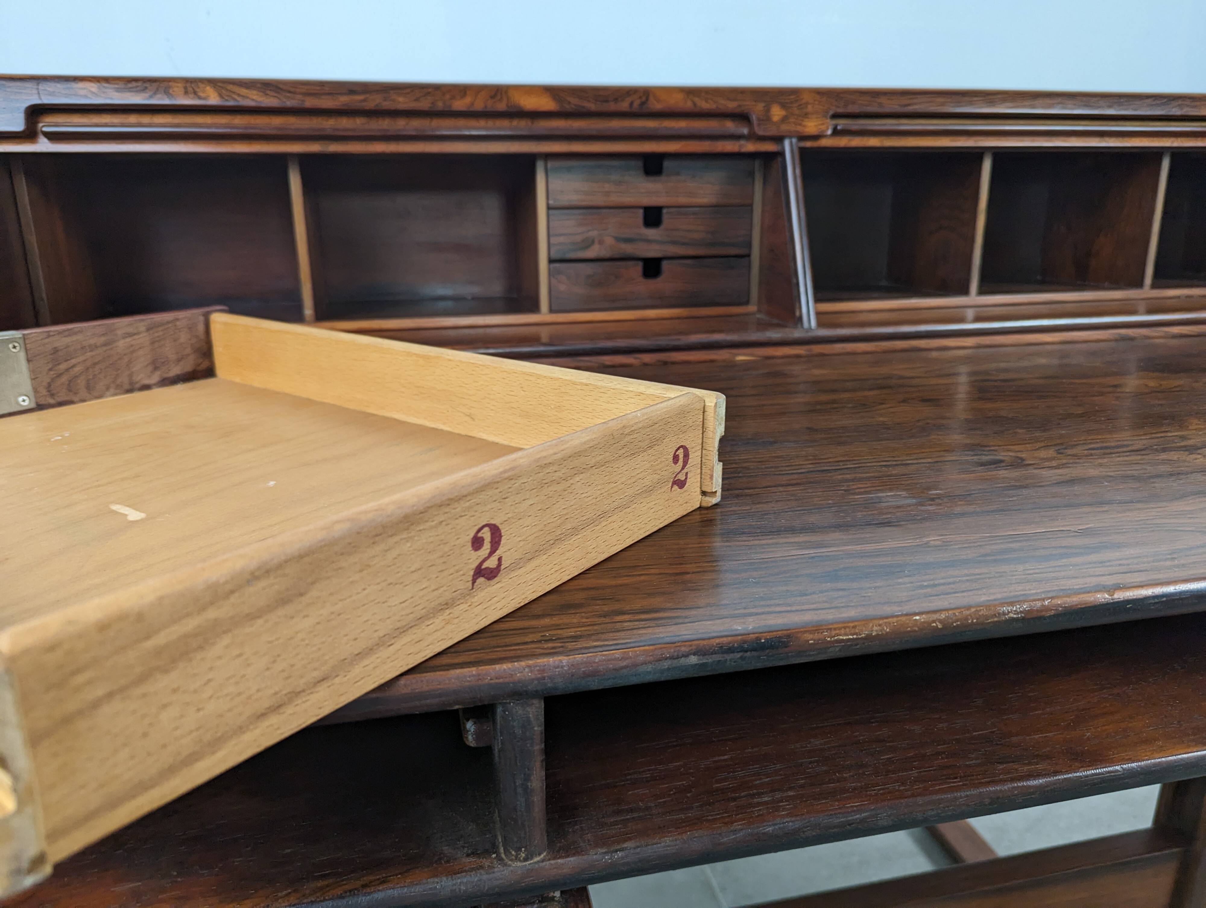 Desk by Gianfranco Frattini, Italy 1950s