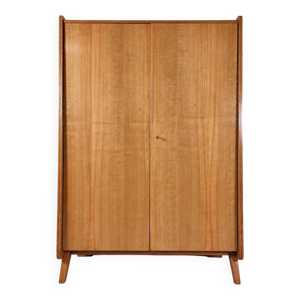 garde-robe vintage en