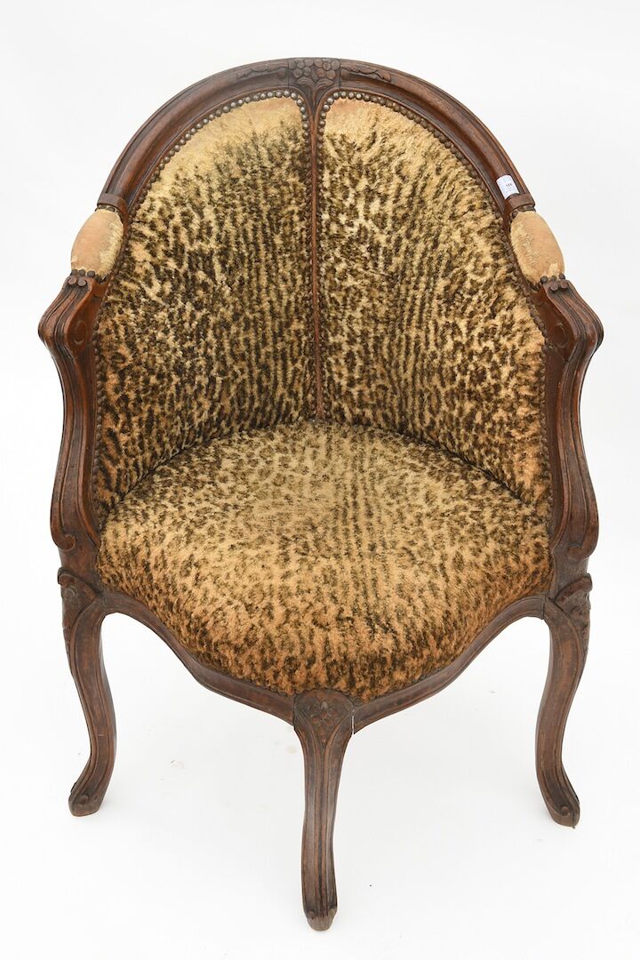 Louis XV-style office chair
