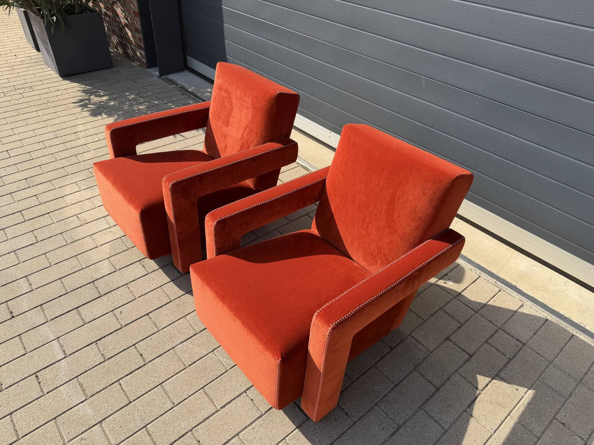 2x Cassina Utrecht chair in terracotta (rust brown) velvet in new condition!